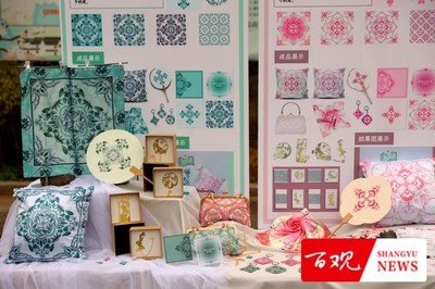 今日頭條12月3日:紹興文理學(xué)院上虞分院藝術(shù)系師生聯(lián)合黨支部以文藝點(diǎn)亮鄉(xiāng)村